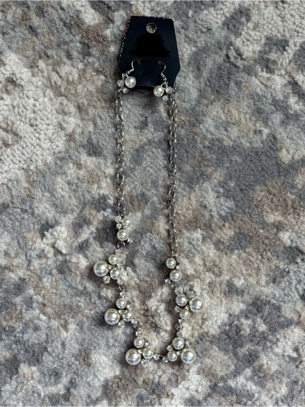 Classic Pearl Cluster Necklace and Earrings Set - Silver Tone